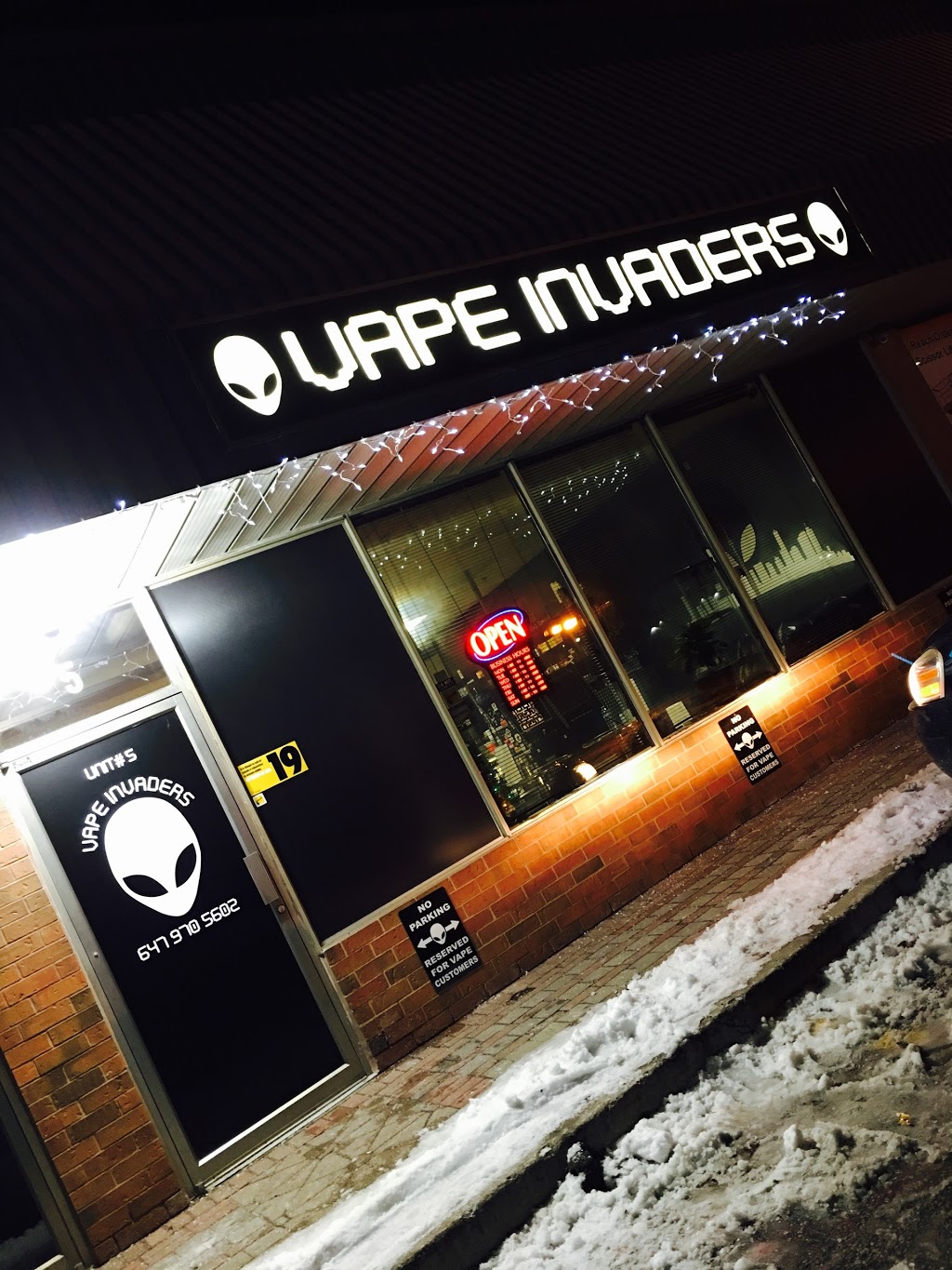 Vape Invaders | 7033 Telford Way #5, Mississauga, ON L5S 1V4, Canada | Phone: (647) 970-5602