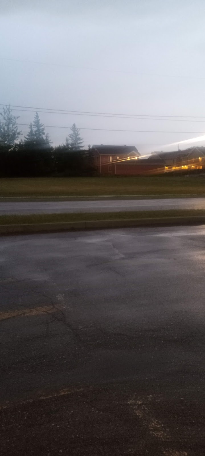 Motel Saint-Pascal | 335 de lAmitié, Saint-Pascal, QC G0L 3Y0, Canada | Phone: (418) 492-3522