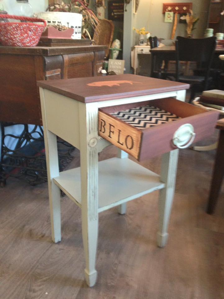 ReFab-ulous Furniture | 5950 Seneca St, Elma, NY 14059, USA | Phone: (716) 675-2675