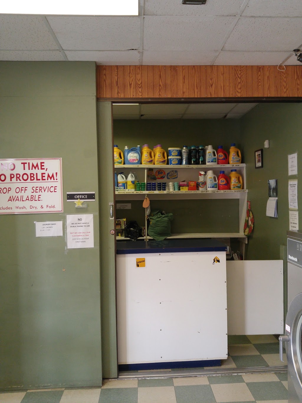 Meadow Laundromat | 501 Ave W South, Saskatoon, SK S7M 4R5, Canada | Phone: (306) 664-2224