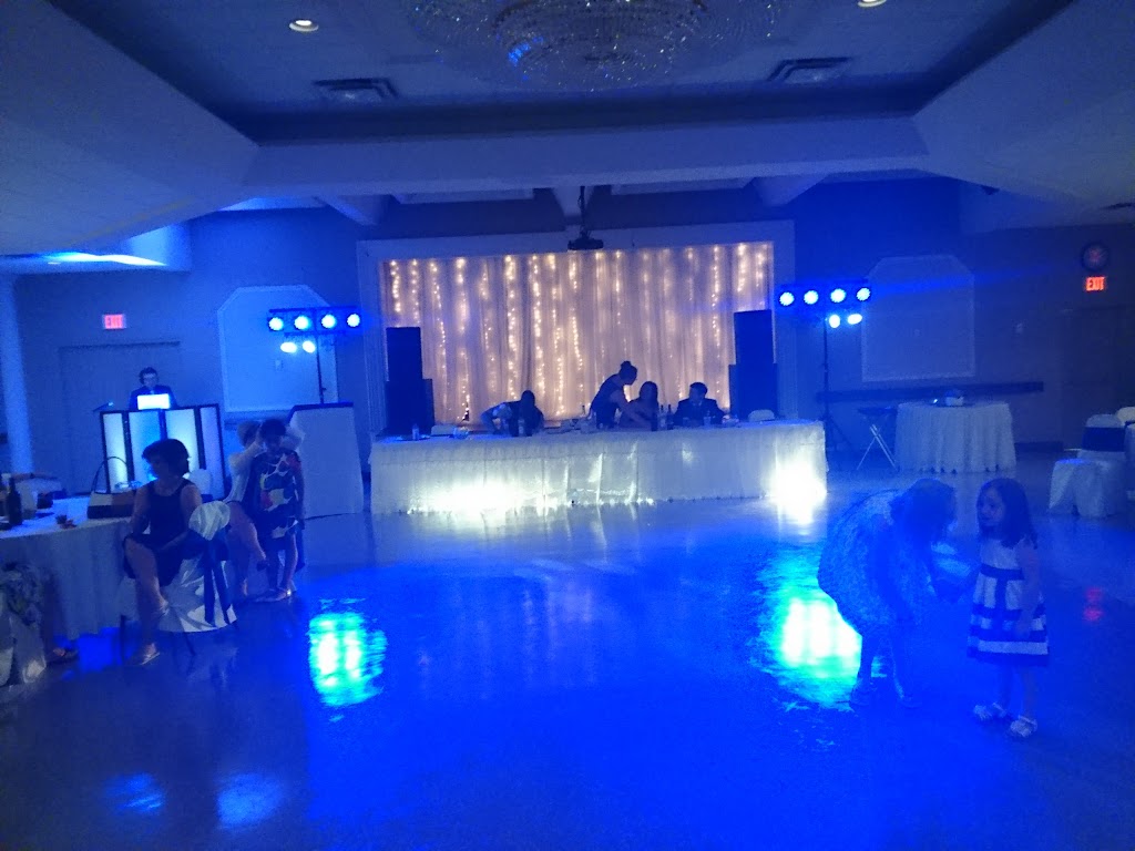 Italo Canadian Club | Dipietro St, 1101 Dipietro St, Fort Erie, ON L2A 4J4, Canada | Phone: (905) 871-4630