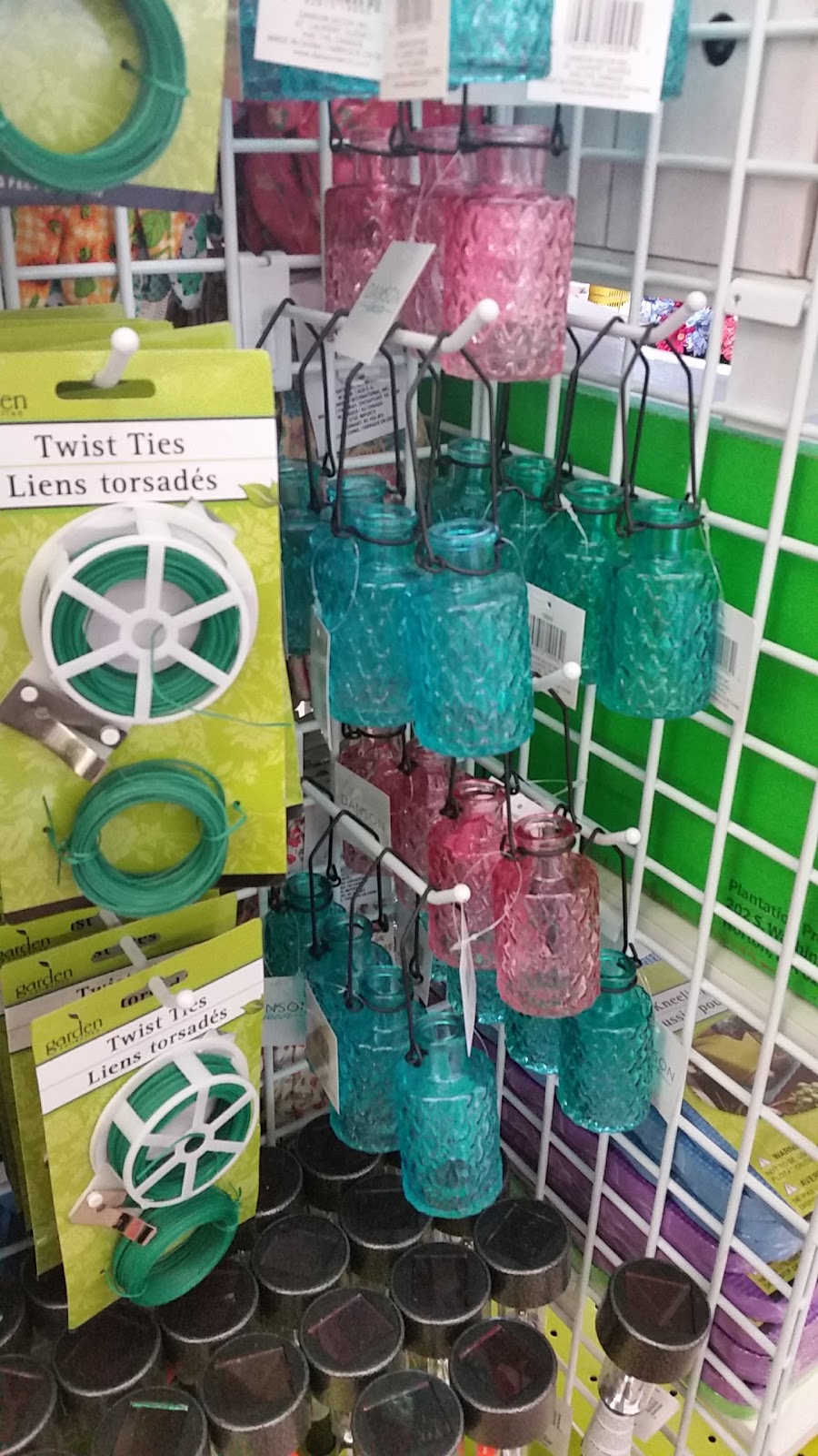 Dollar Tree | 200 Southridge Dr, Okotoks, AB T1S 0B2, Canada | Phone: (403) 995-6273
