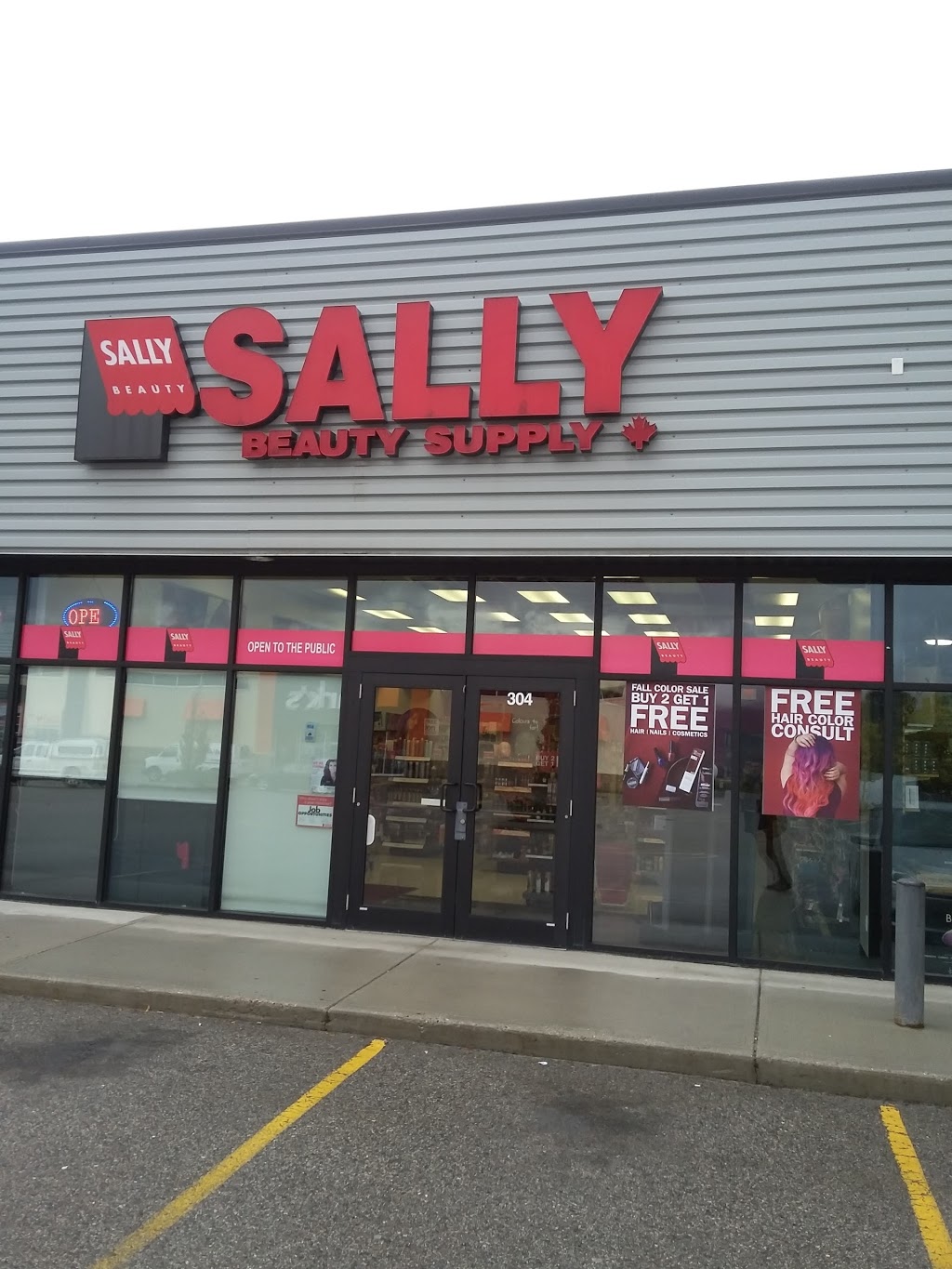 Sally Beauty | 3550 Carrington Rd #304, Westbank, BC V4T 2Z1, Canada | Phone: (250) 707-2831