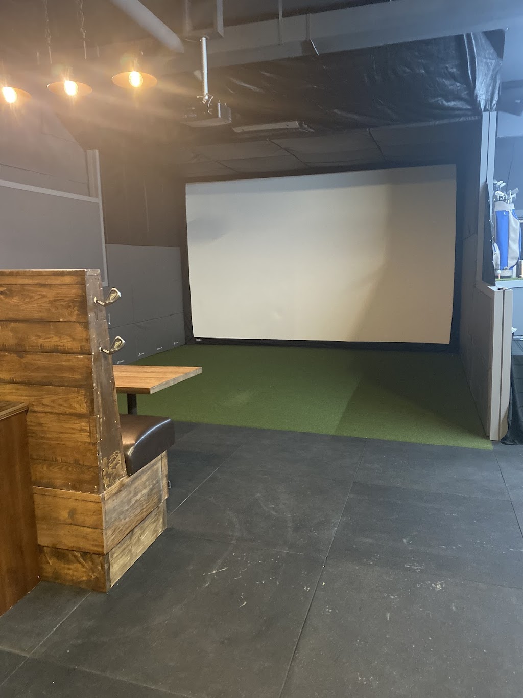 The Range Virtual Golf | 4714 Hwy 2A, Lacombe, AB T4L 1H4, Canada | Phone: (403) 786-3012