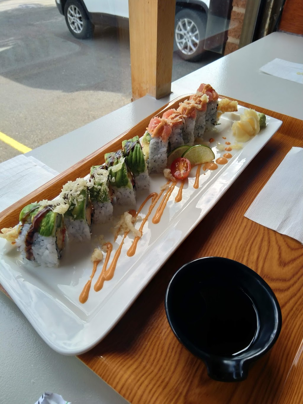 MEGUMI SUSHI | 20 Roncesvalles Ave, Toronto, ON M6R 2K3, Canada | Phone: (647) 748-4988