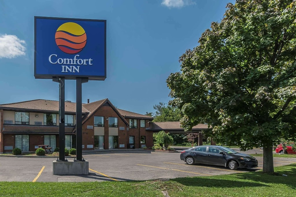 Comfort Inn | 121 Densmore Rd, Cobourg, ON K9A 4J9, Canada | Phone: (905) 372-7007
