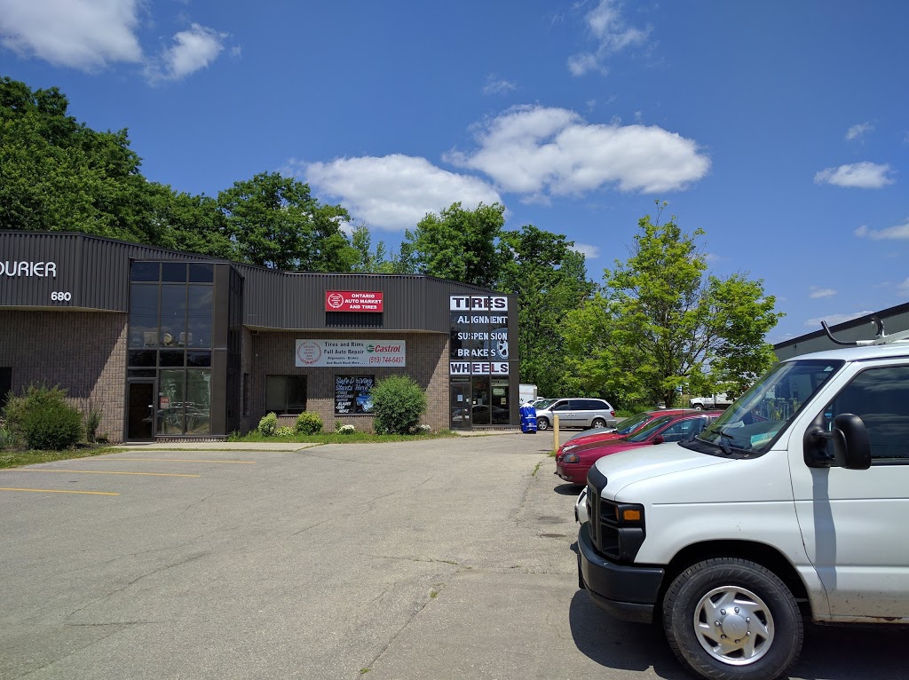 Downtown Auto Centre | 680 Trillium Dr, Kitchener, ON N2R 1E6, Canada | Phone: (519) 744-6499