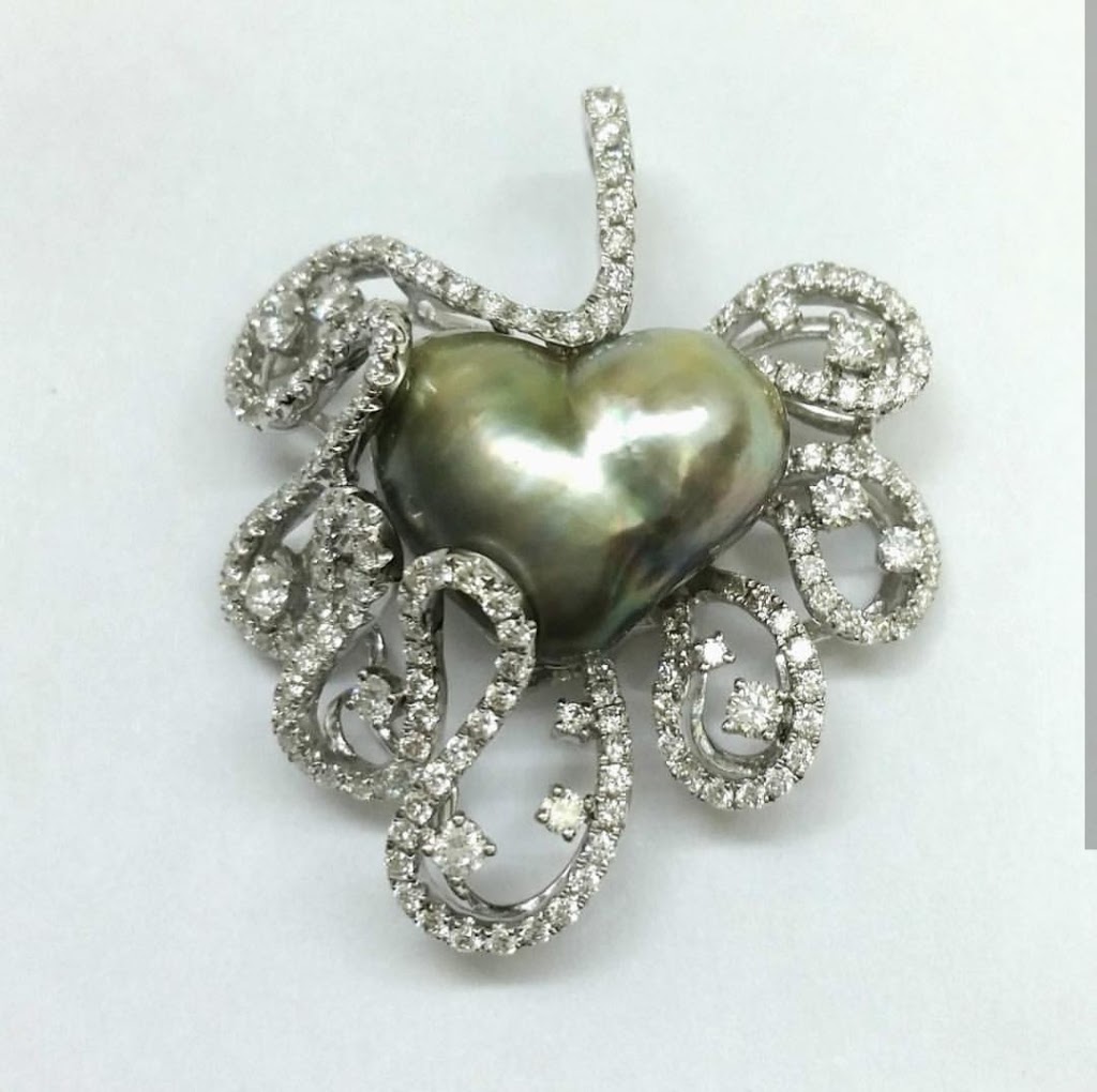 L.J. & Diamonds | 1 Eglinton Square Unit 56, Scarborough, ON M1L 2K1, Canada | Phone: (416) 385-1647