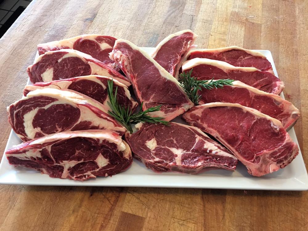 Del Zotto Butcher Shop | 829 Big Bay Point Rd, Barrie, ON L4M 4S6, Canada | Phone: (705) 733-2000