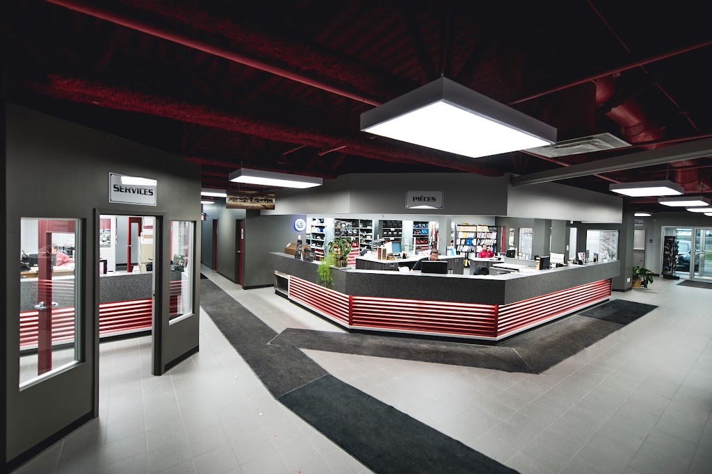 Carrefour Du Camion Rdl | 100 Bd Industriel, Rivière-du-Loup, QC G5R 0K5, Canada | Phone: (418) 862-3192
