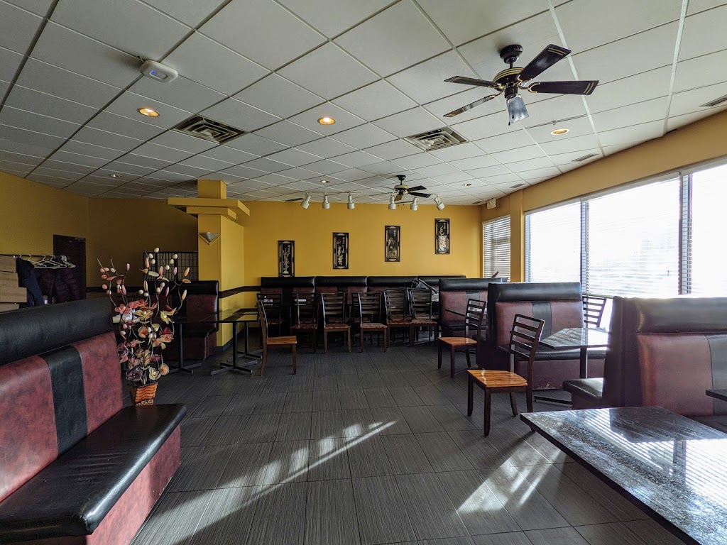 Mighty Mango Restaurant Ltd | 15425 Bannister Rd SE #18, Calgary, AB T2X 3E9, Canada | Phone: (403) 254-2888