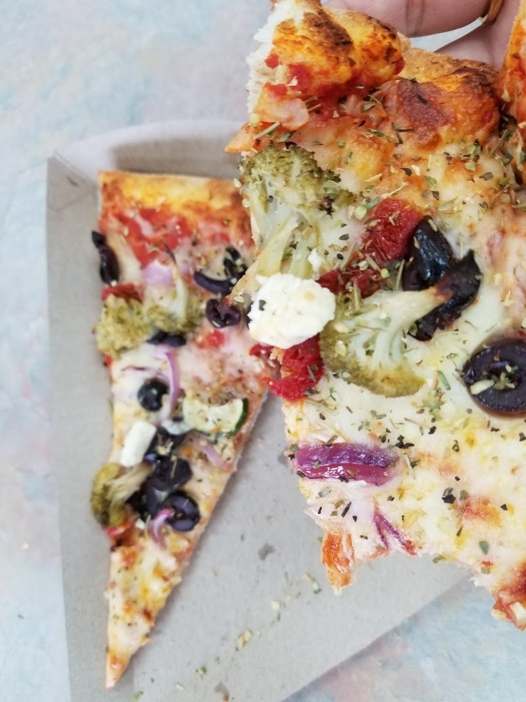 Pizza Pizza | 9255 Woodbine Ave, Markham, ON L6C 1Y9, Canada | Phone: (416) 967-1111