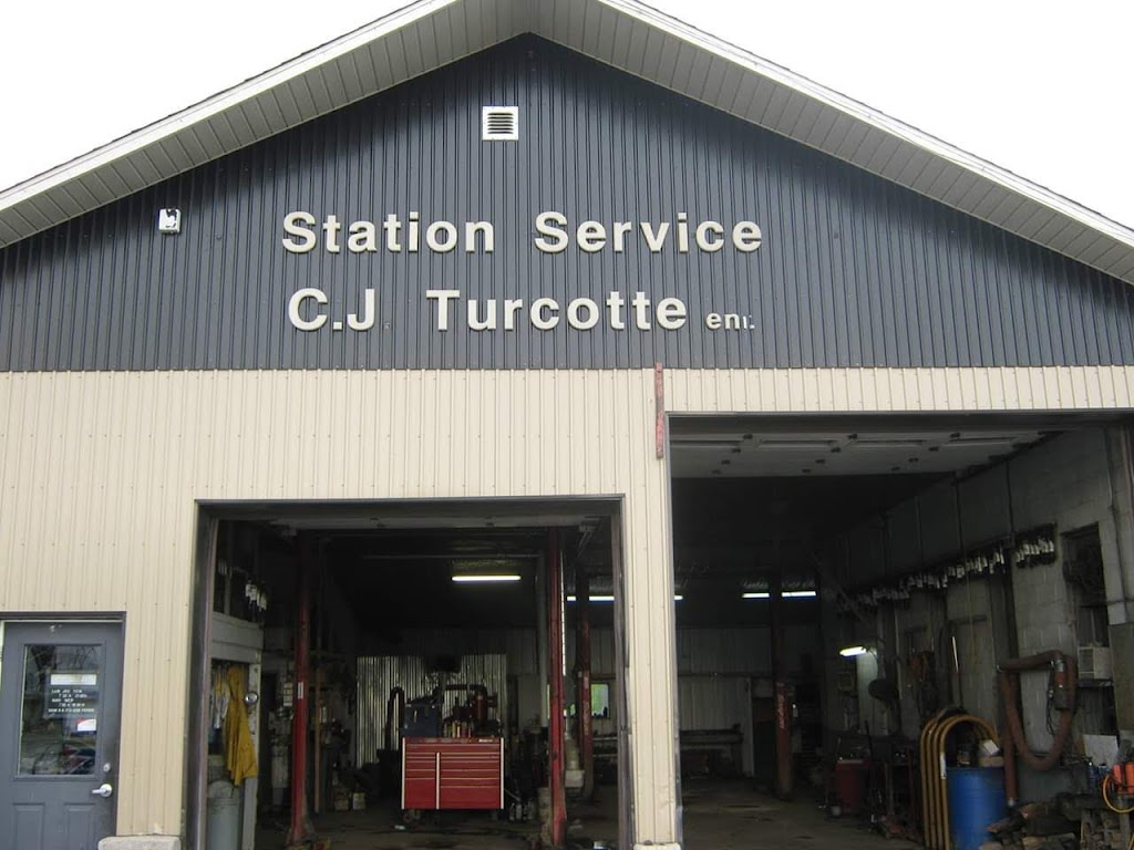 Station Services C J Turcotte Enr | 15 Rue du Pont, Saint-Clément, QC G0L 2N0, Canada | Phone: (418) 963-2736