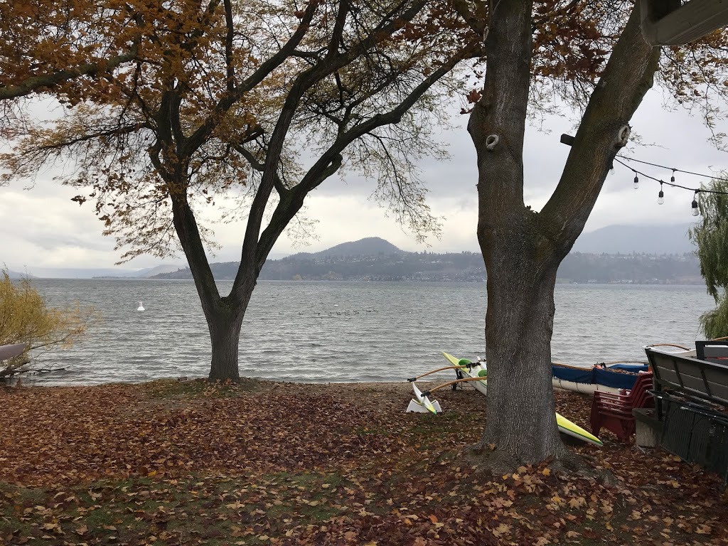 Kelowna Paddle Centre | 3020 Abbott St, Kelowna, BC V1Y 1G9, Canada | Phone: (250) 718-4004