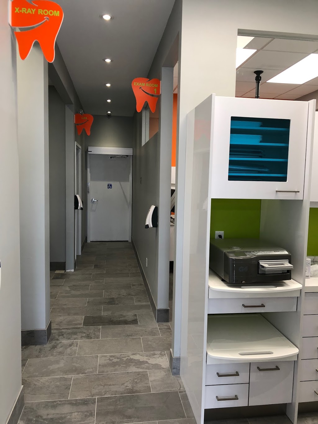 Smile Design Dental Care | 1338 S Service Rd Unit 4, Stoney Creek, ON L8E 5C5, Canada | Phone: (905) 643-2212
