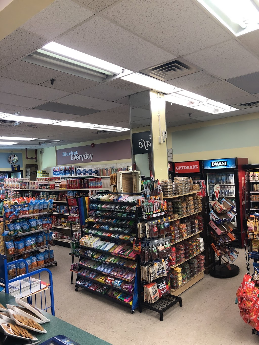Hasty Market | 557 Church St, Toronto, ON M4Y 2E2, Canada | Phone: (416) 413-0373