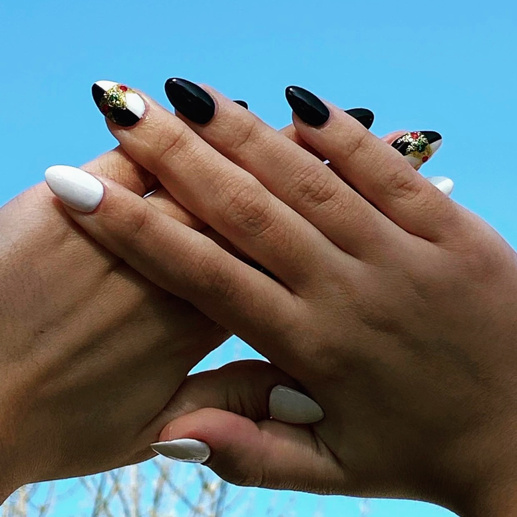 N.V Nails & Spa | 1453 King St E UNIT #2, Cambridge, ON N3H 3R3, Canada | Phone: (519) 650-8168