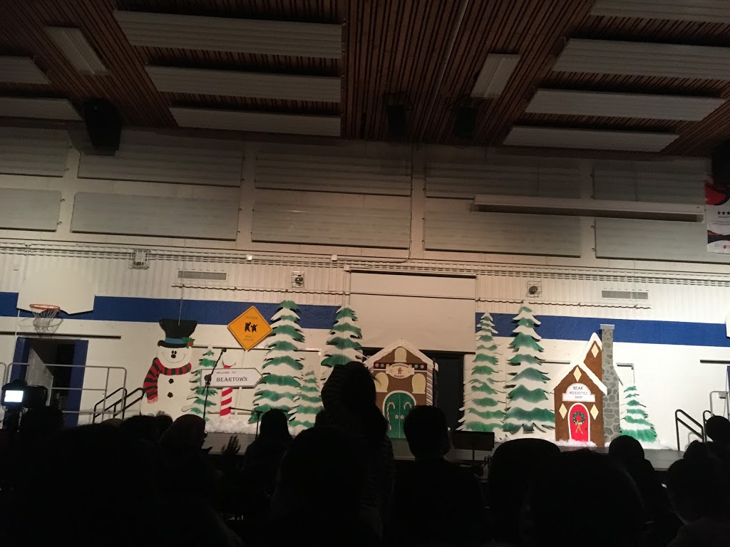Dalhousie School | 262 Dalhousie Dr, Winnipeg, MB R3T 2Z1, Canada | Phone: (204) 269-4101