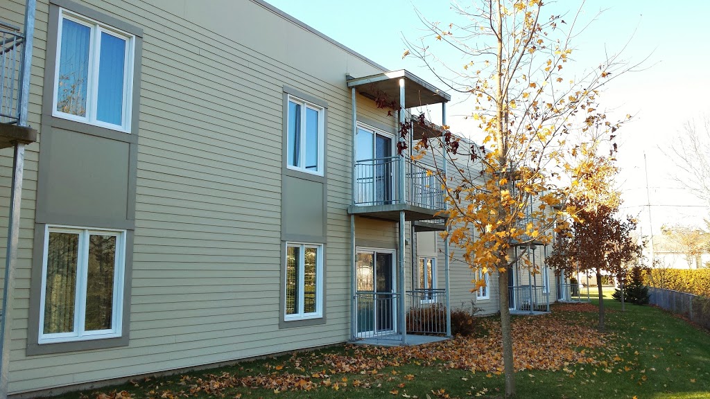 Résidence Breakeyville | 2270 Rue Sainte-Hélène, Lévis, QC G6Z 7L6, Canada | Phone: (418) 832-1758