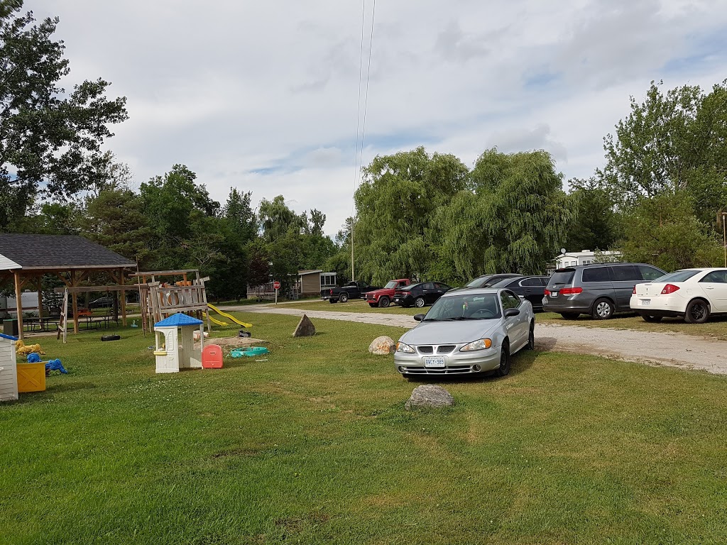 Bee Happy Family Campground | 1181 Big Bay Point Rd, Innisfil, ON L9S 2N6, Canada | Phone: (705) 722-3030