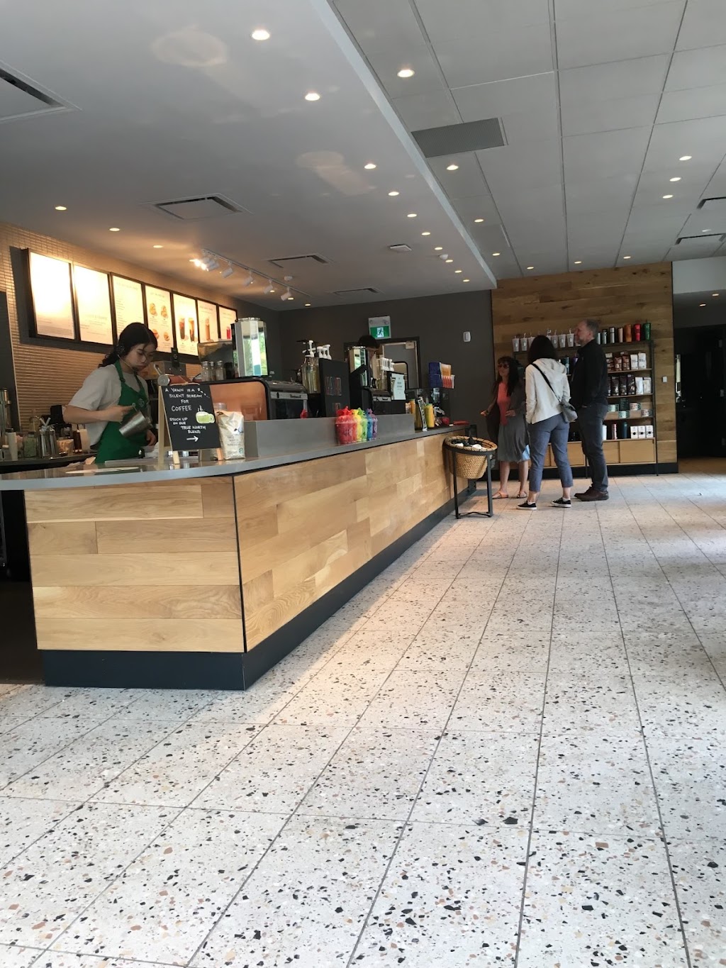 Starbucks | 2271 Prince of Wales Dr, Ottawa, ON K2E 6Z8, Canada | Phone: (343) 999-1846