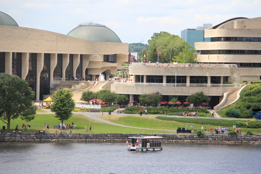 AQUA-TAXI Canadian Museum of History dock | le quai au, 100 Rue Laurier, Gatineau, QC K1A 0M8, Canada | Phone: (819) 329-2413
