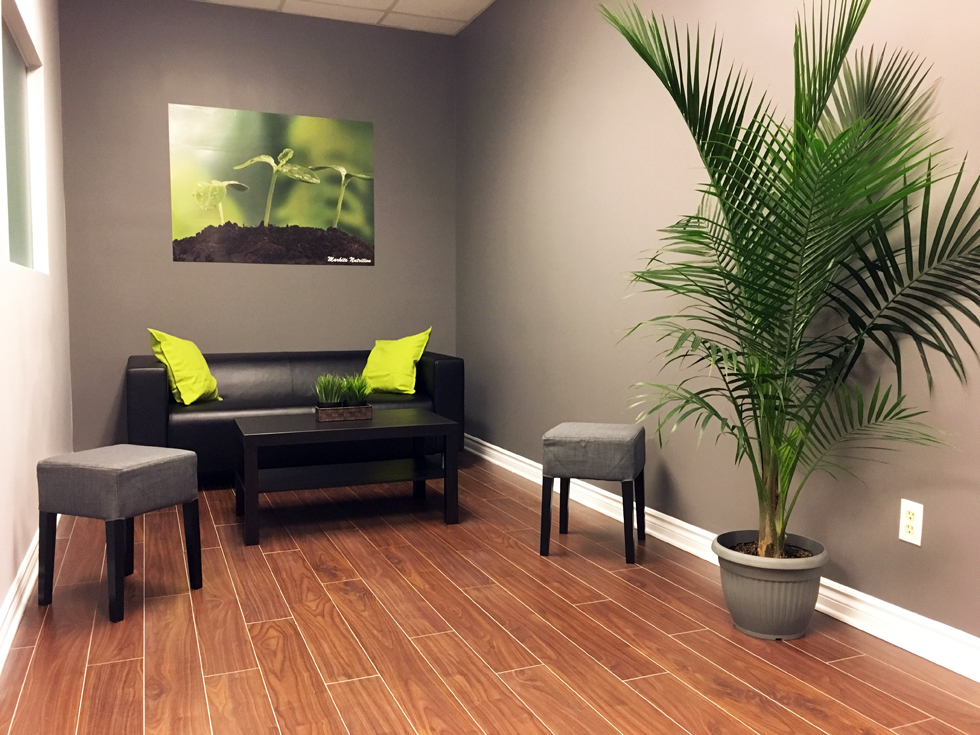 Markito Fitness & Nutrition | 3361 Rue Griffith, Saint-Laurent, QC H4T 1W5, Canada | Phone: (514) 735-1223