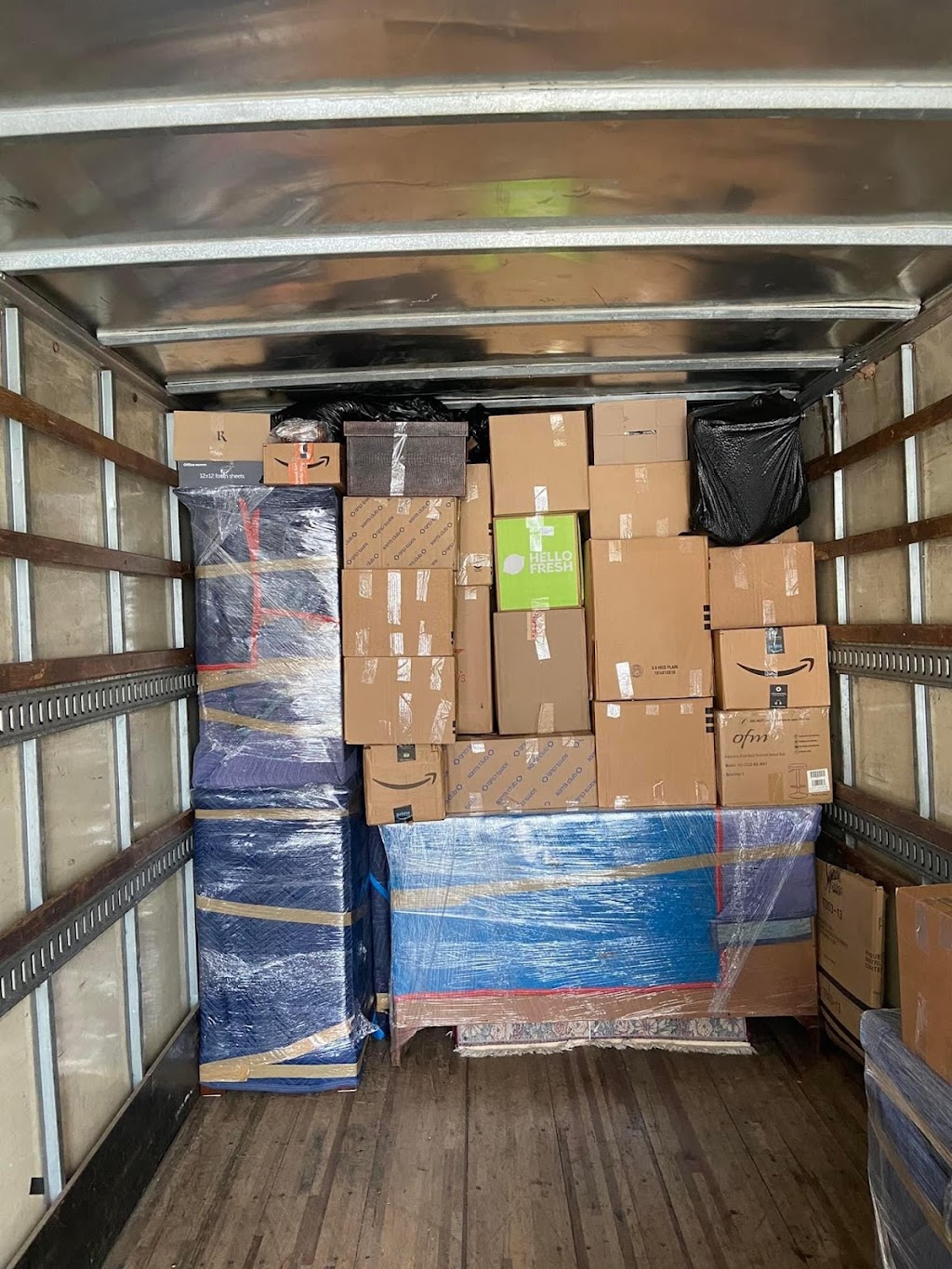Golden Paw Moving & Delivery Company | 30 Plateau Crescent, Willow Grove, NB E2S 1G5, Canada | Phone: (506) 650-7948
