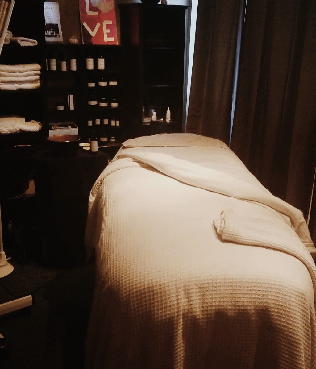 Ashley Lee Beauty | 1127 Railroad Ave, Bellingham, WA 98225, USA | Phone: (360) 325-5072