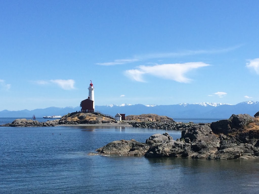 Holly Sansom | 4440 Chatterton Way, Victoria, BC V8X 5J2, Canada | Phone: (250) 857-3477