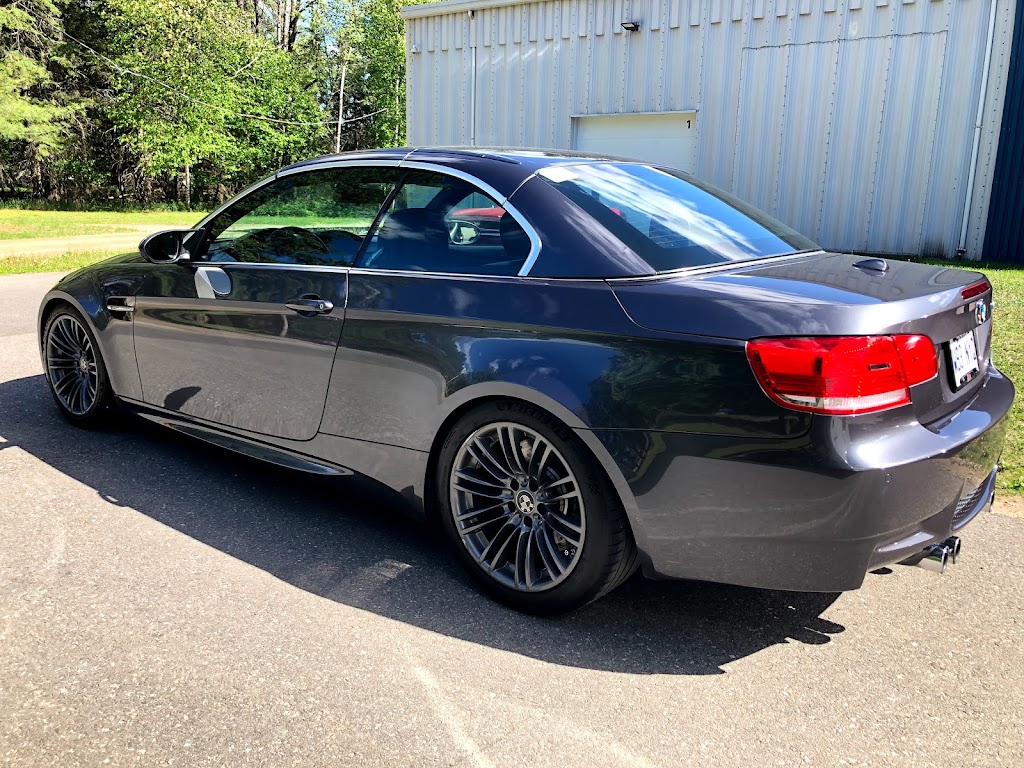 Tremblant Auto Spa | 1035 Rue Saint Roch, Mont-Tremblant, QC J8E 2Y9, Canada | Phone: (819) 681-1899
