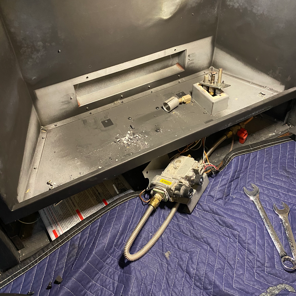 gas fireplace repair Burnaby, gas fireplace Maintenance Burnaby | 317-6695 McKay Ave, Burnaby, BC V5H 2X4, Canada | Phone: (604) 537-3454