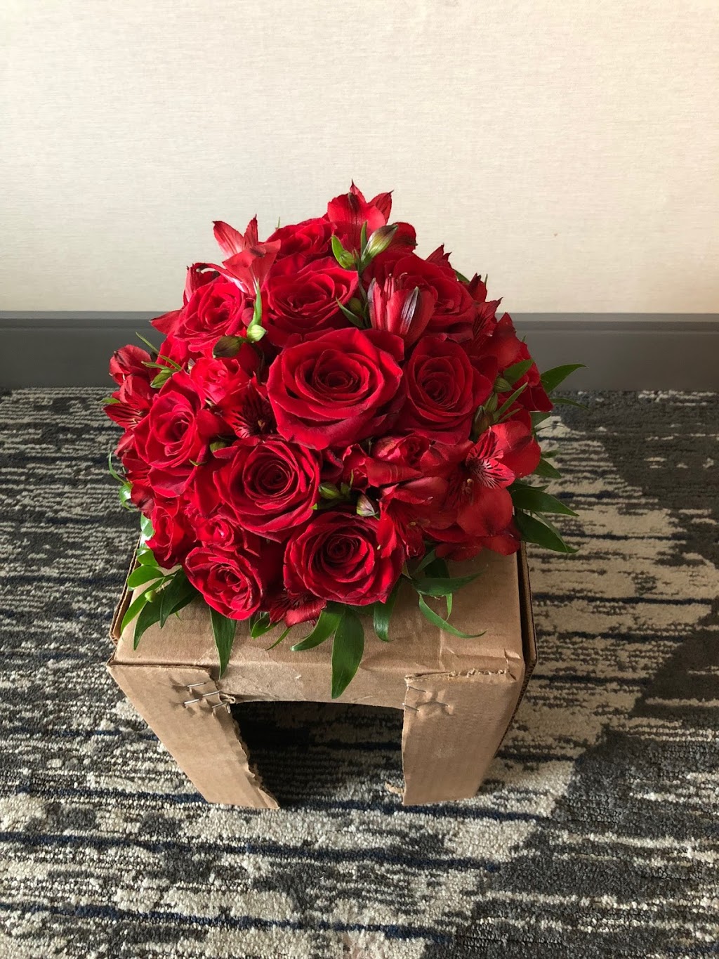 Flowers on 57th | 1376 E 57th Ave, Vancouver, BC V5X 1V3, Canada | Phone: (604) 321-1692