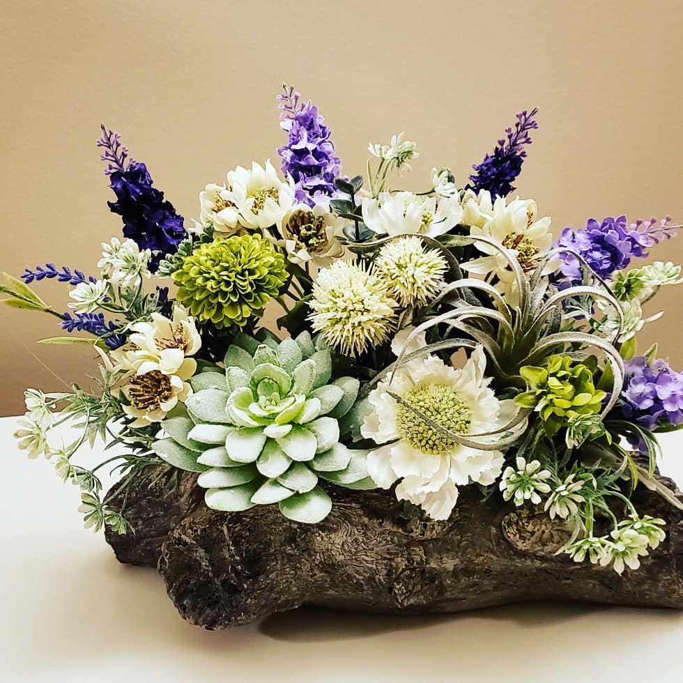 Golfan Florist | 12122 51 Ave NW Unit #308, Edmonton, AB T6H 6A3, Canada | Phone: (587) 936-3976