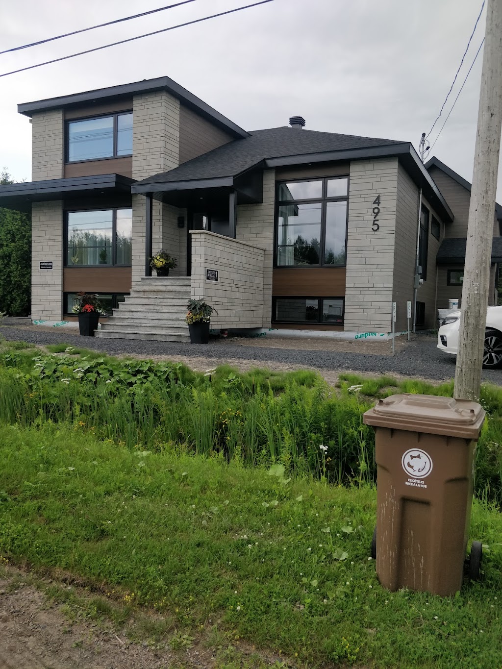 Isabelle Lapointe | 495 6e Rang O, Saint-Bruno, QC G0W 2L0, Canada | Phone: (418) 480-4339