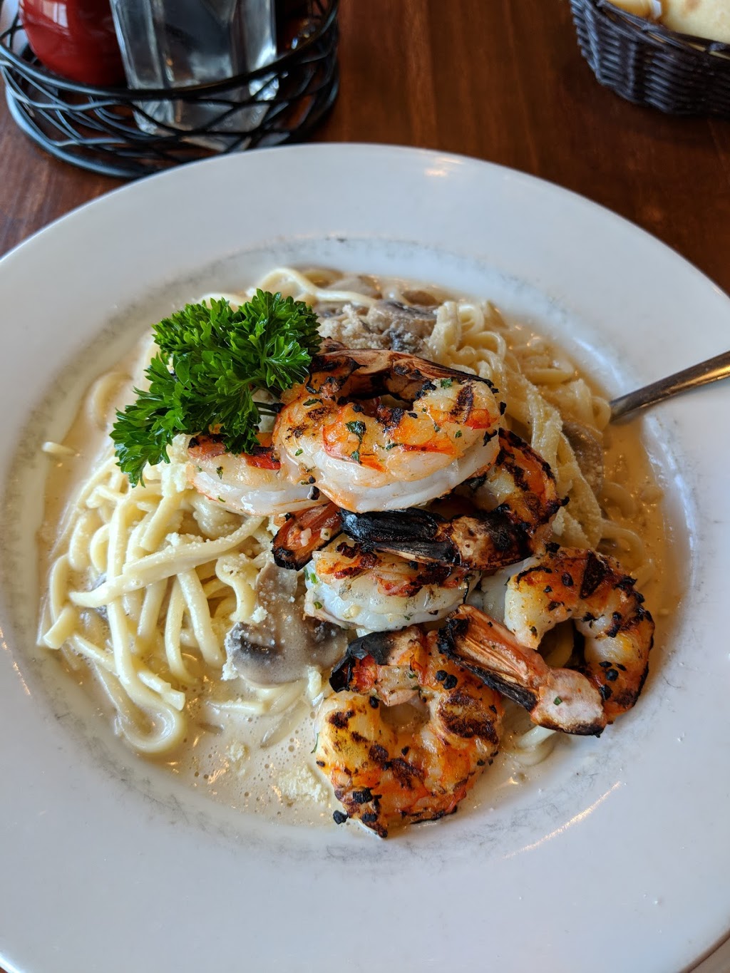Lapointe Seafood Grill Kanata | 60 Colchester Square, Kanata, ON K2K 2Z9, Canada | Phone: (613) 599-1424