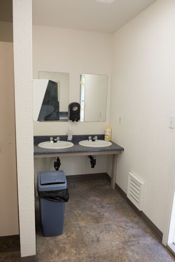 11 Bridges Campground and Cabins | 332 4 Ave S, Rosedale, AB T0J 2V0, Canada | Phone: (403) 823-2890