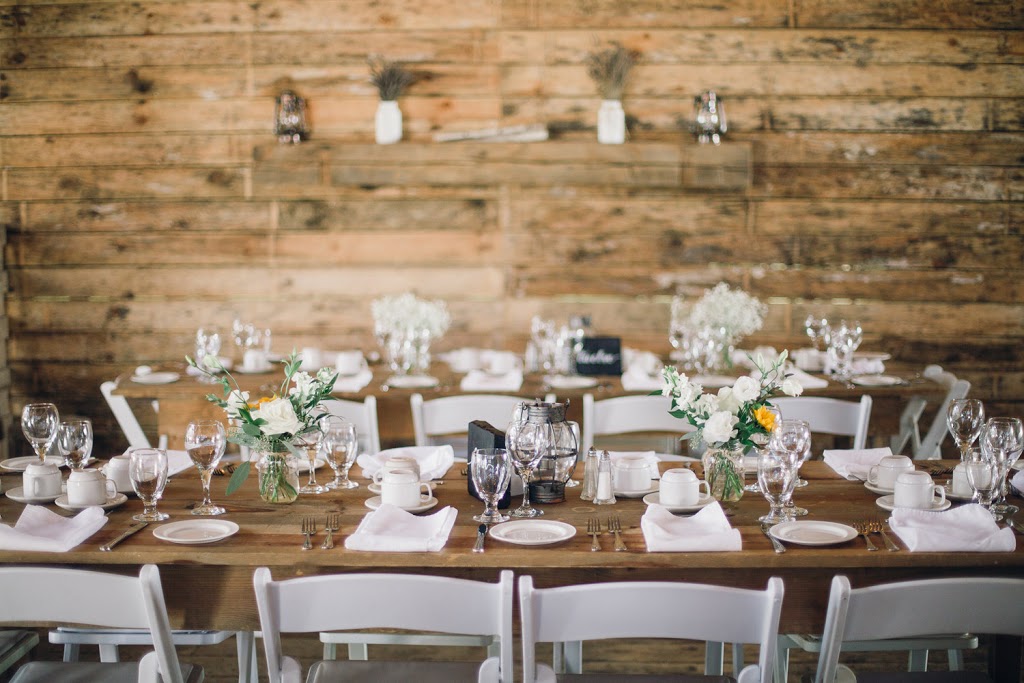 A Perfect Day Wedding and Event Barn | Park Ave, Cambridge, ON N1S 2S3, Canada | Phone: (226) 600-5833