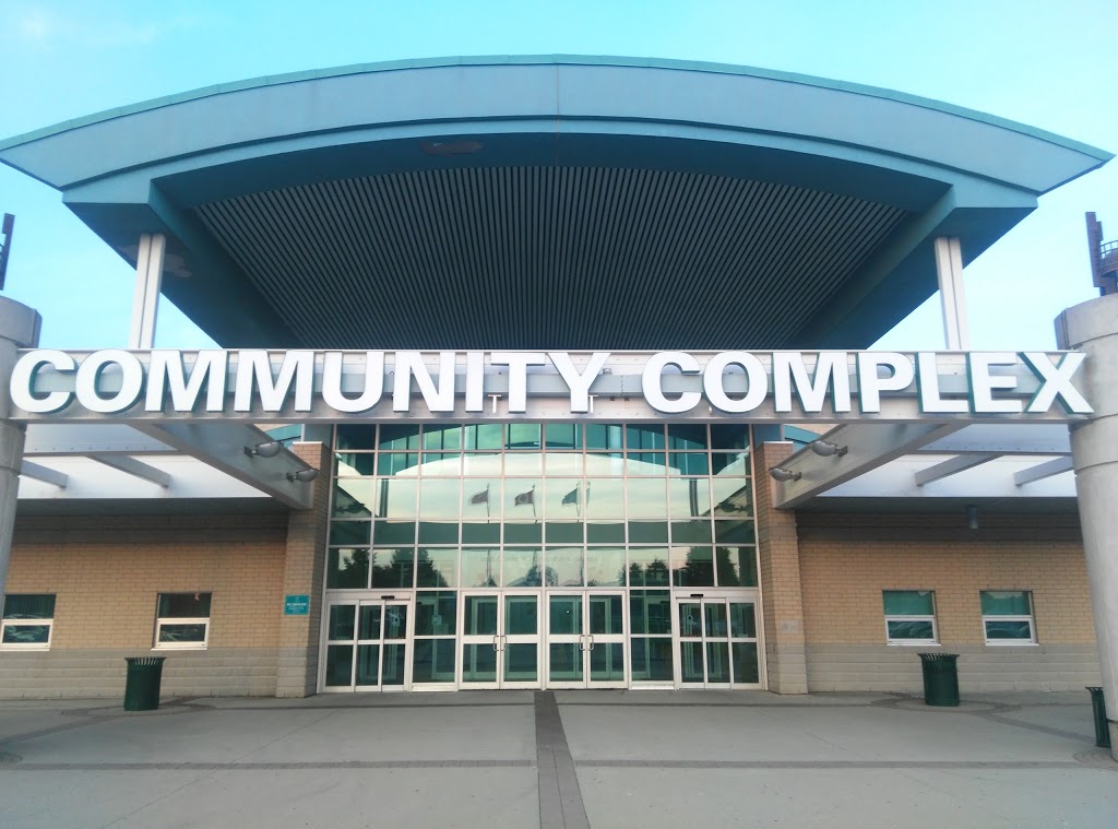 Southwood Arena | 381 Finkle St, Woodstock, ON N4V 1A3, Canada | Phone: (519) 421-3484