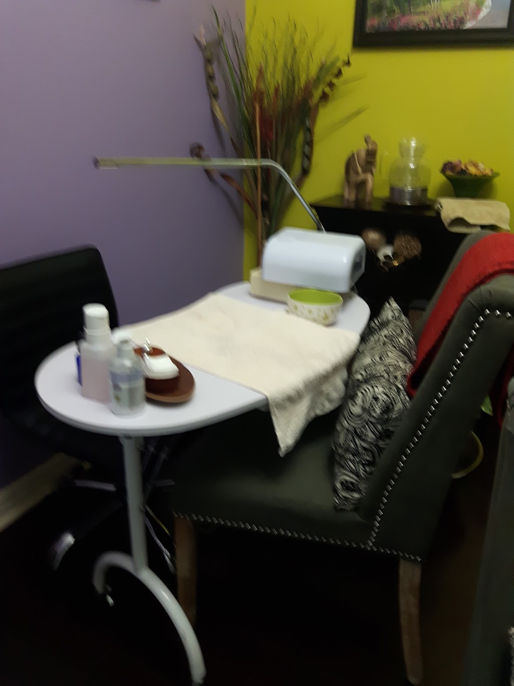 Purple Rain Spa | 60 Queen St E l14, Brampton, ON L6V 1A9, Canada | Phone: (905) 796-6649