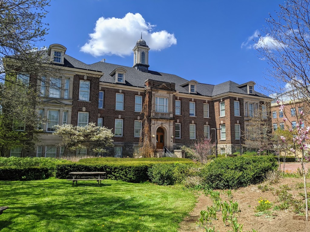 University of Guelph | 50 Stone Rd E, Guelph, ON N1G 2W1, Canada | Phone: (519) 824-4120
