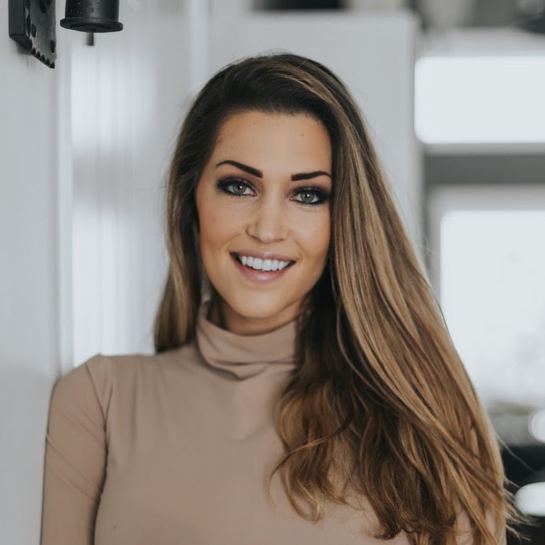 Rebecca Stacey Real Estate | 1470 Harvey Ave, Kelowna, BC V1Y 9K8, Canada | Phone: (250) 681-3318