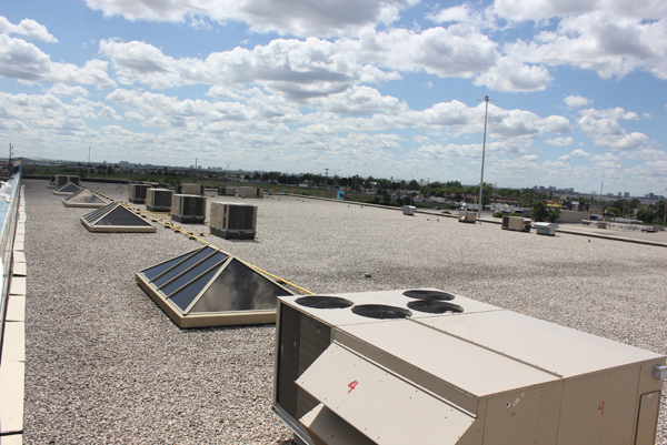 Megapolis Roofing Inc. | 8300 Yonge St #201, Thornhill, ON L4J 7R3, Canada | Phone: (416) 508-0011