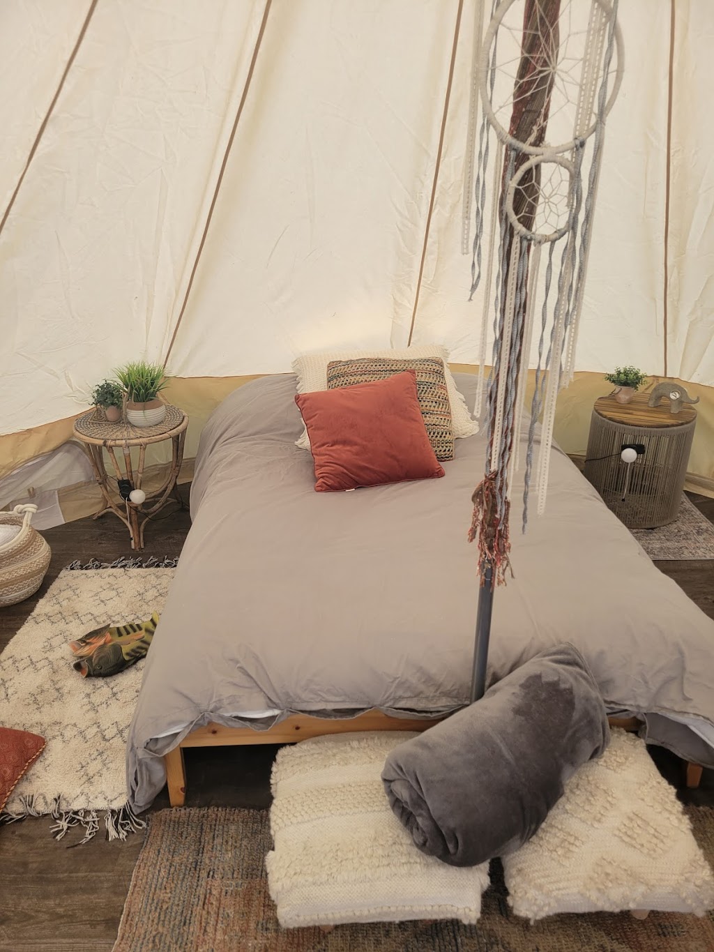Zen Tent | 2484 Tiesu Rd, Nanaimo, BC V9X 1K2, Canada | Phone: (250) 709-1949