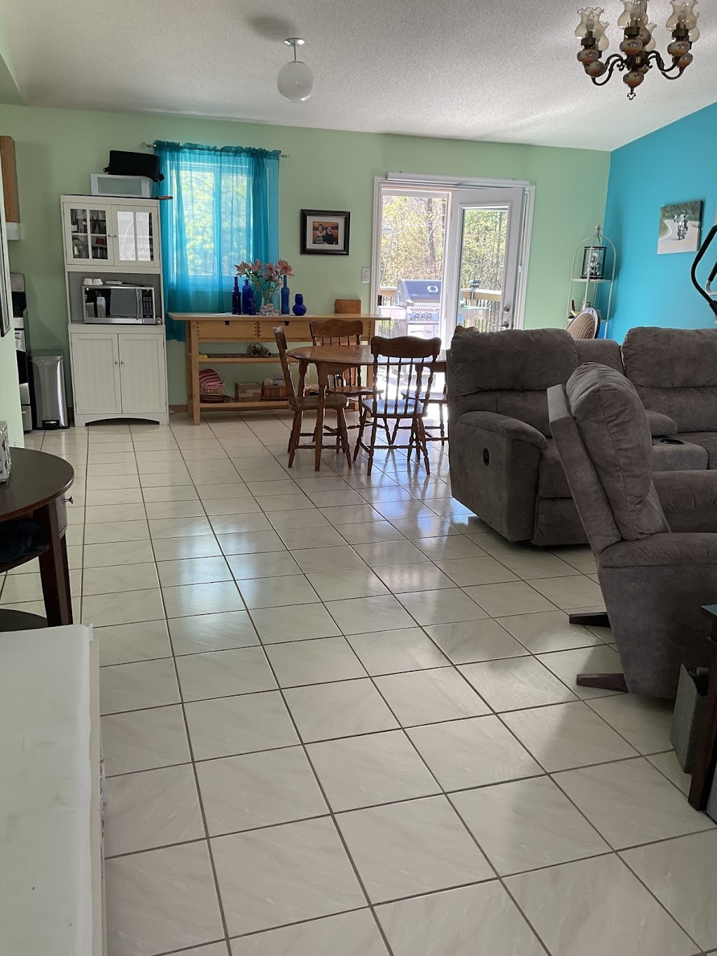 MOLLY MAID Orillia / Midland | 2 Hunter Valley Rd #25, Orillia, ON L3V 0Y7, Canada | Phone: (705) 881-9428