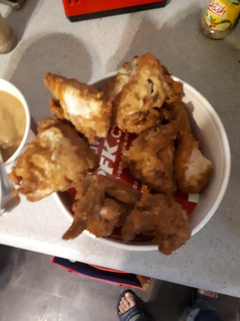 KFC | 419-519 Huron St Bldg. G, Stratford, ON N5A 5T8, Canada | Phone: (226) 779-1935