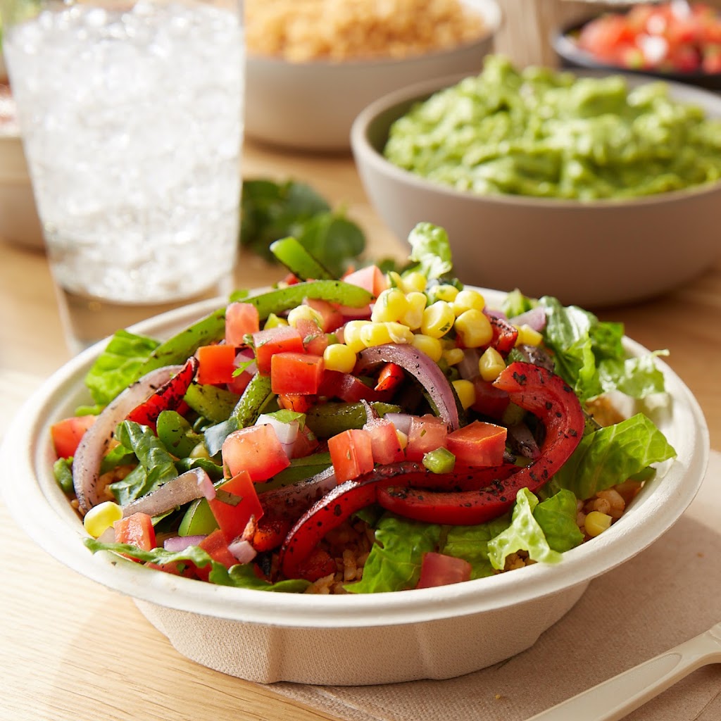 QDOBA Mexican Eats | 831 Dakota St, Winnipeg, MB R2M 5M2, Canada | Phone: (204) 253-7768