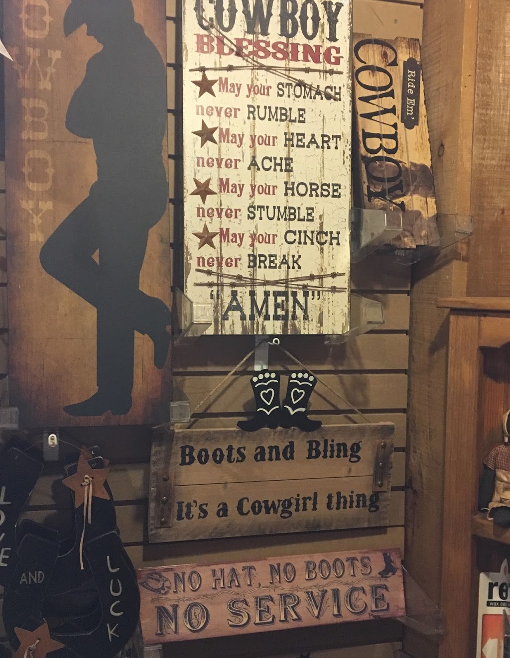 The Old Country Cupboard | 1110 County Road #22 Belle River, Emeryville, ON N0R 1A0, Canada | Phone: (519) 727-3560
