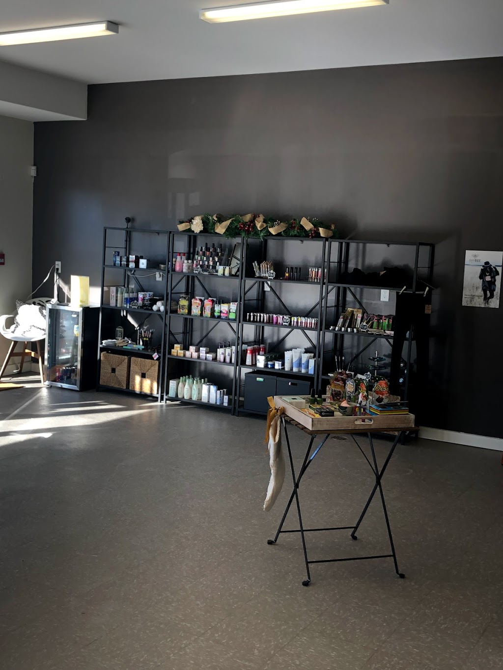 TINY OAK PHARMACY | 245 Pleasant St, Dartmouth, NS B2Y 3R9, Canada | Phone: (902) 465-1210