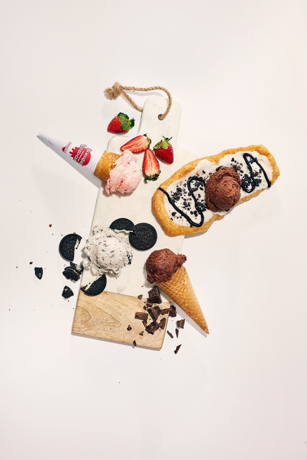 Queues de Castor - BeaverTails (Dix30) | Quartier DIX30, 9335 Boulevard Leduc suite 10, Brossard, QC J4Y 0A5, Canada | Phone: (450) 618-0488